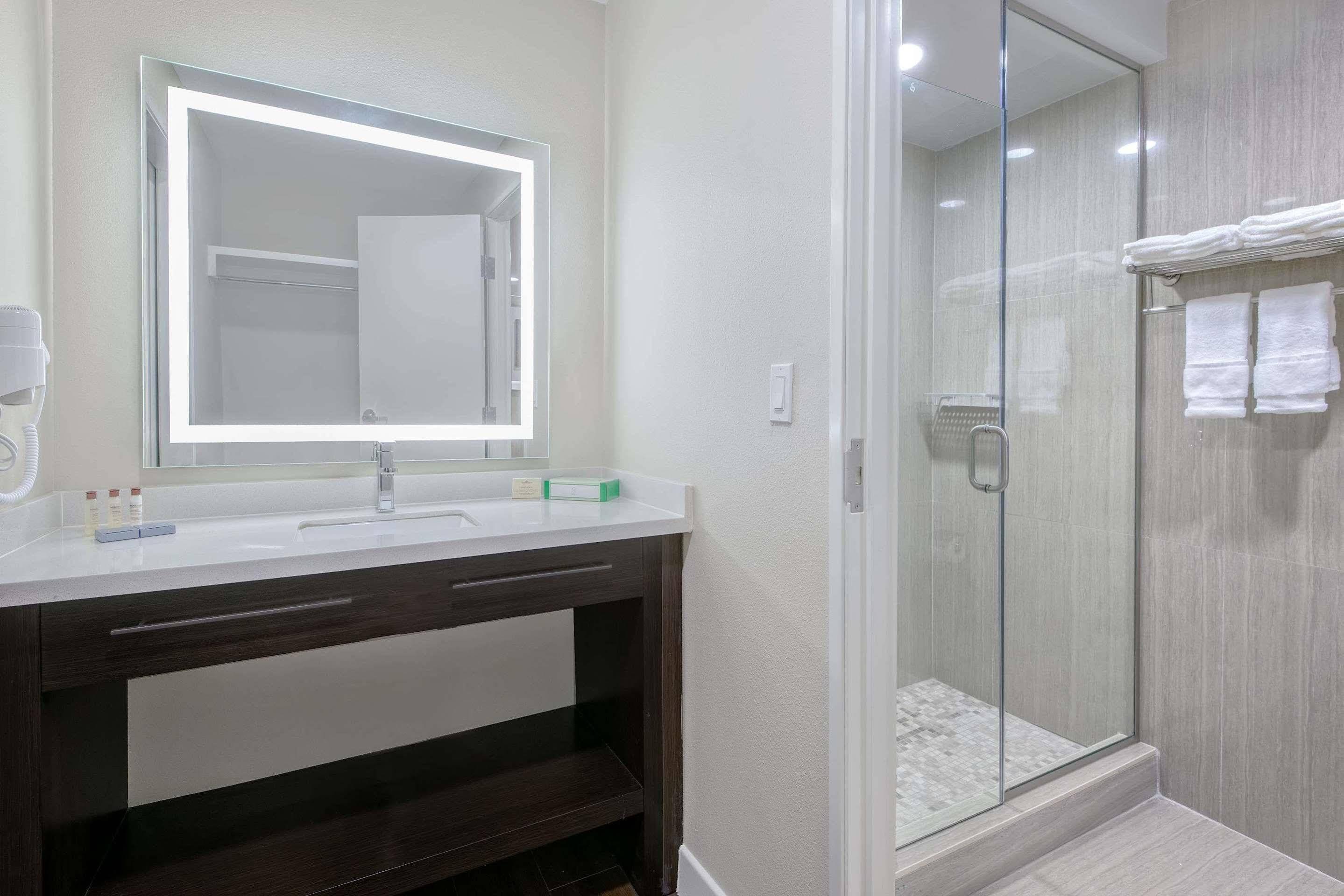 Hawthorn Extended Stay By Wyndham מקאלן מראה חיצוני תמונה