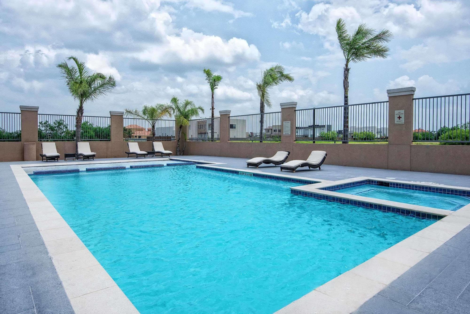 Hawthorn Extended Stay By Wyndham מקאלן מראה חיצוני תמונה